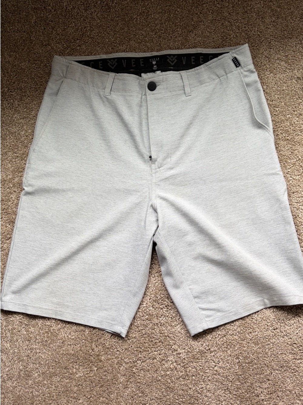 Veece Gray Men's Stretch Shorts 
32 waist 
10 inch inseam